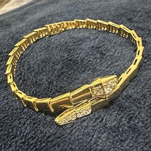 REAL 18 Karat Yellow-Gold Serpenti Bracelet